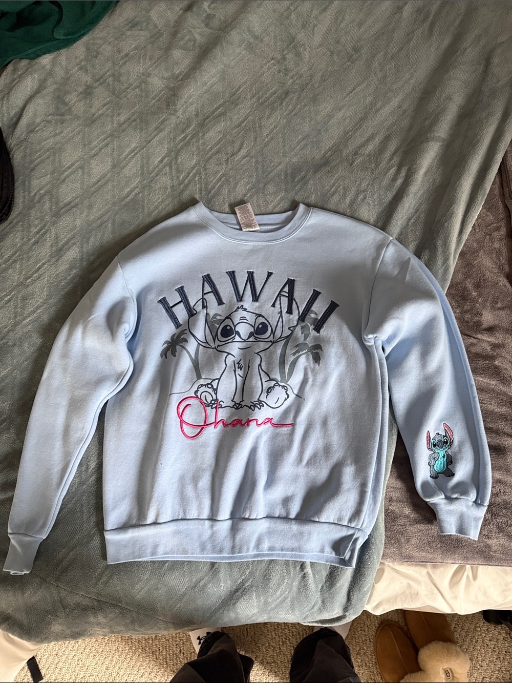 Disney Light Blue 'Hawaii Ohana' Stitch Crewneck Sweatshirt